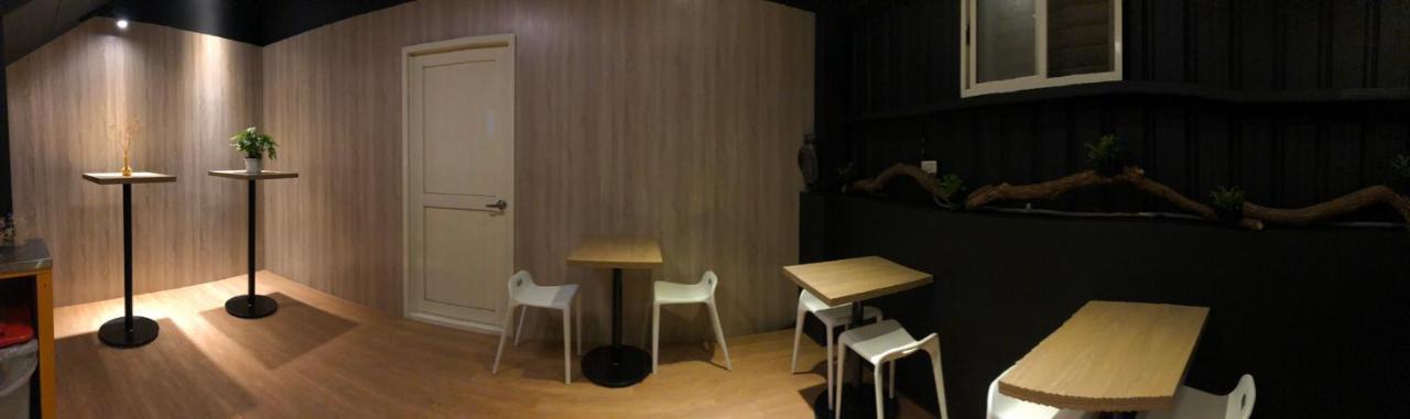 Yy Elleys Home Ťiao-si Exteriér fotografie